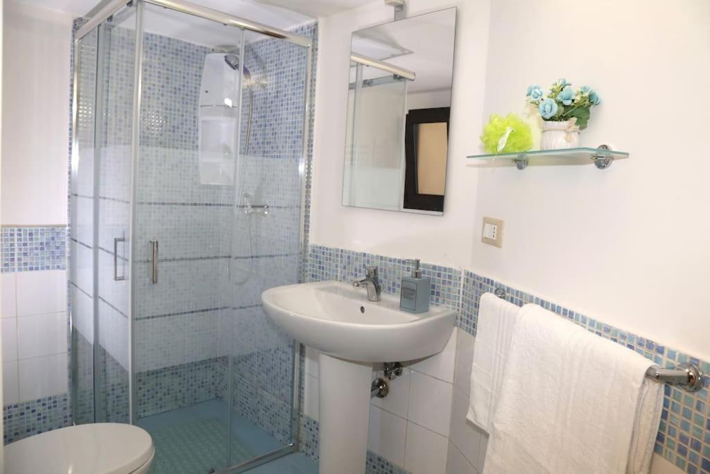 Holiday home Salento 61 Home: *
